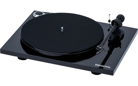 Pro-Ject Essential III Phono OM10 Gramofon