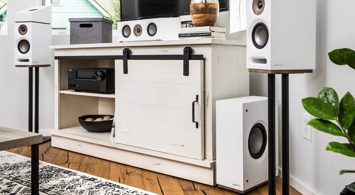 jamo s810