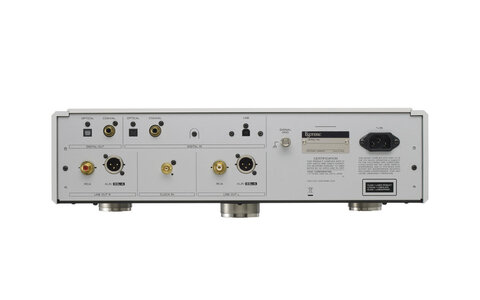 Odtwarzacz CD SACD klasy Hi-End Esoteric Audio K-05Xs Tył