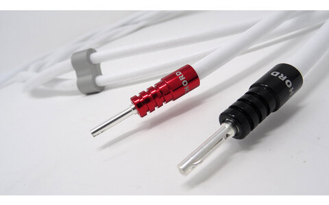 Chord Sarum T Przewód Głośnikowy Zakonfekcjonowany Wtyki ChordOhmic 2 x 2,0m 