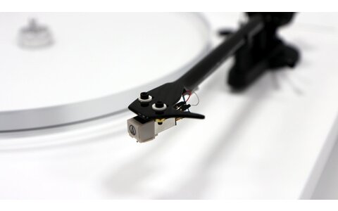 New Horizon Audio 201 Biały + AT-VM520EB + pokrywa 