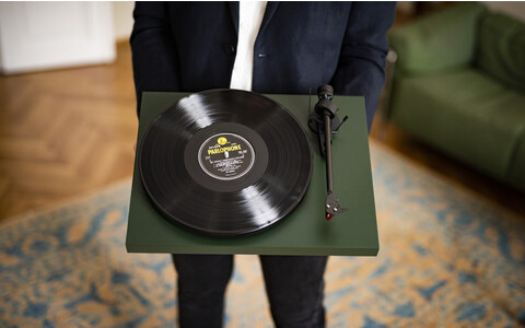 Gramofon z Przedwzmacniaczem Pro-Ject Debut Carbon EVO 2M-RED Zielony Mat