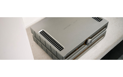 Roksan Caspian 4G Integrated Amplifier Srebrny 2