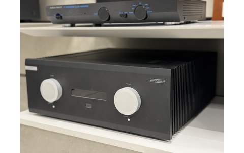 Wzmacniacz Zintegrowany Musical Fidelity M8xi Czarny OUTLET