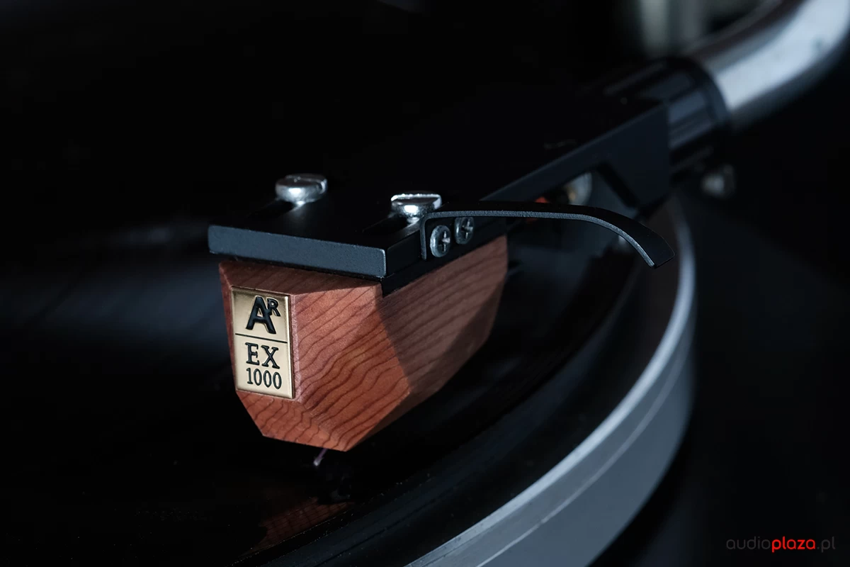 MC Analog Relax EX-1000