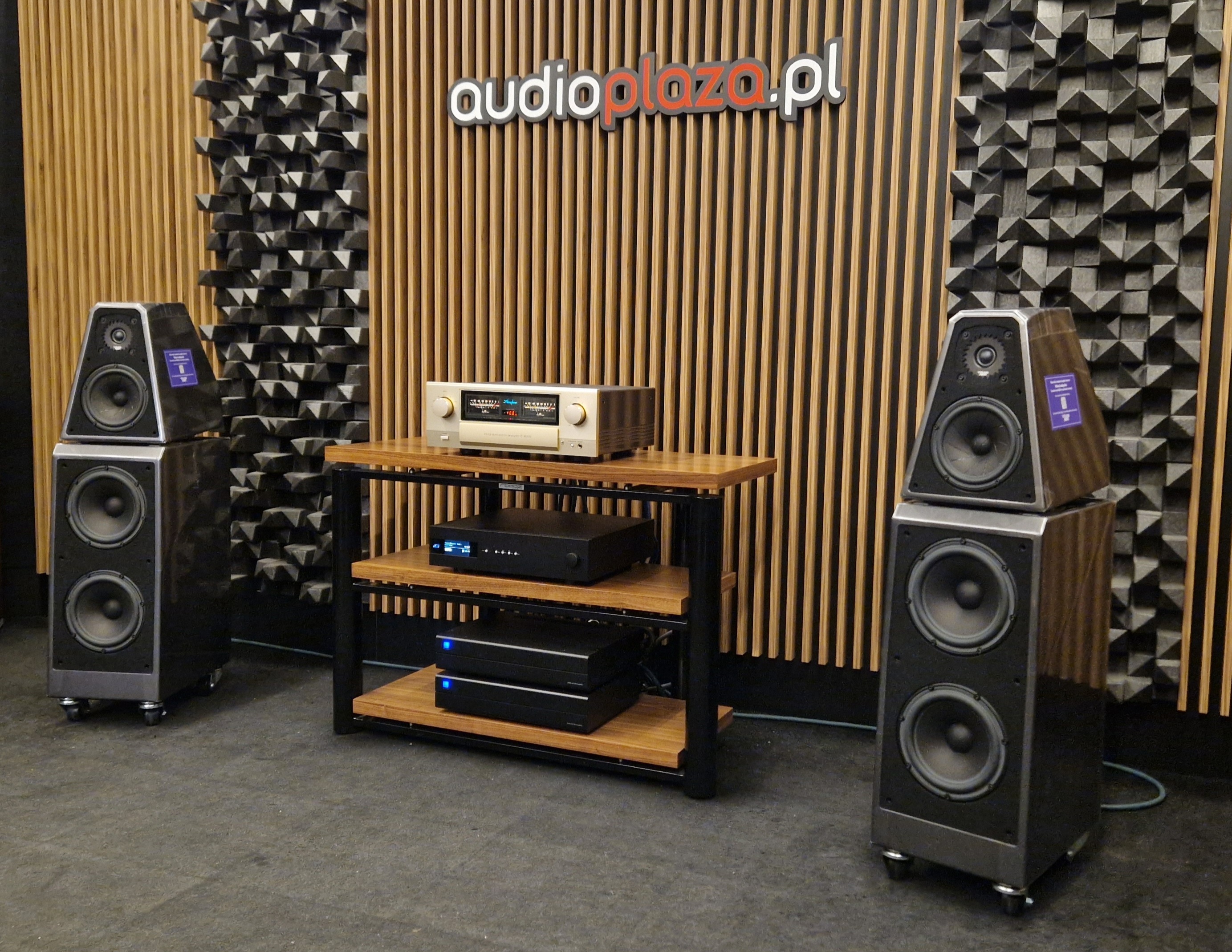 Salon Audioplaza